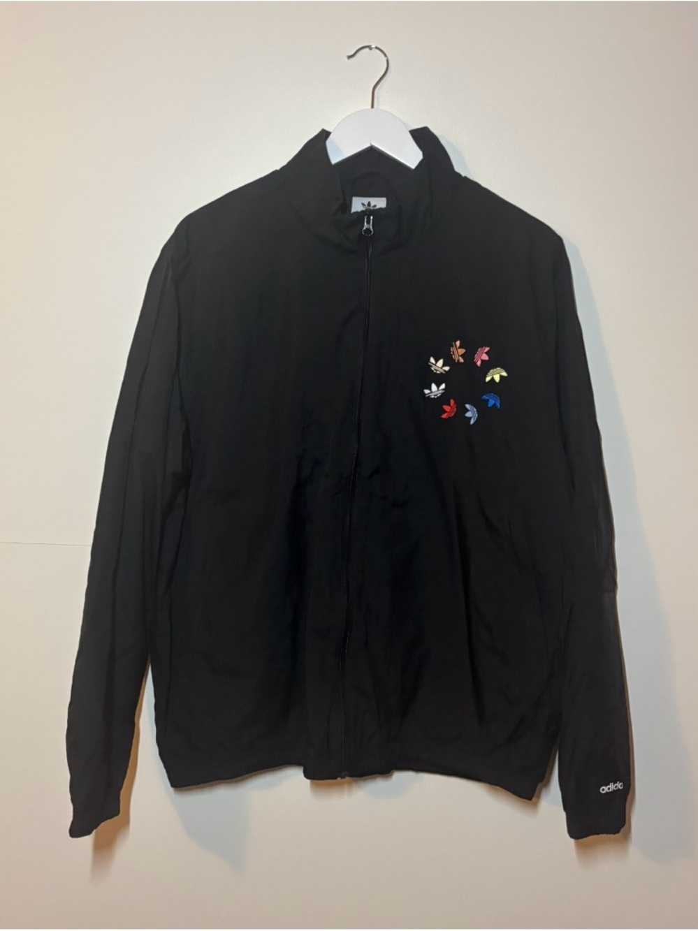 Adidas Originals Adicolor Shattered Trefoil Track Windbreaker with Multicolor, L - Picture 2 of 9